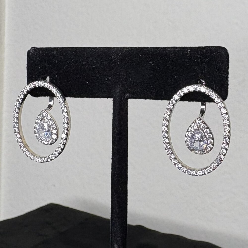 Luxury Sparkle Oval Earrings – Crystal Teardrop Drops